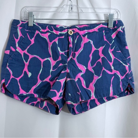 Lilly Pulitzer “Sri Lanka” Blue And Hot Pink Buttoned Shorts With Side Pockets - Picture 2 of 13